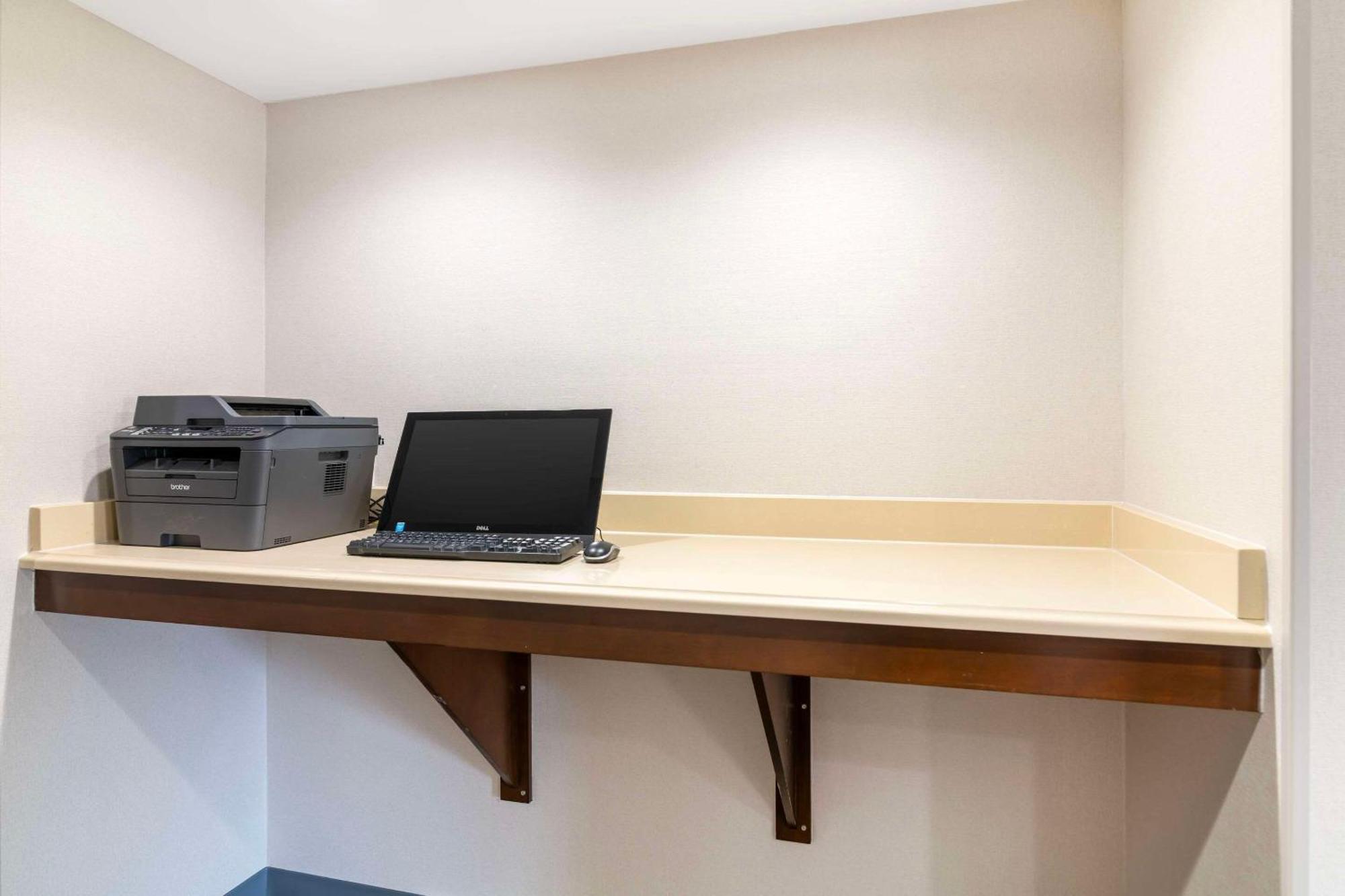 Comfort Inn Airport Manchester Luaran gambar